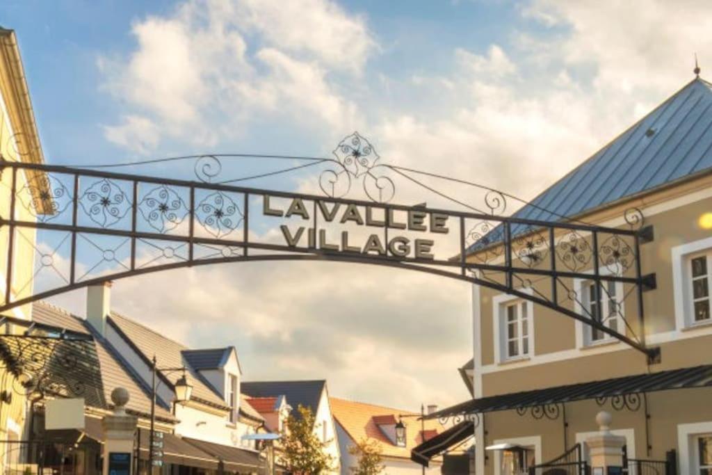 A Deux Pas De La Magie - Ideal Disneyland & Paris بوسي سان جورْج المظهر الخارجي الصورة